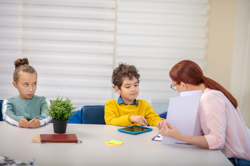 What’s the Need for Enrolling Your Kids in Tutoring Centers? Explore the Reasons